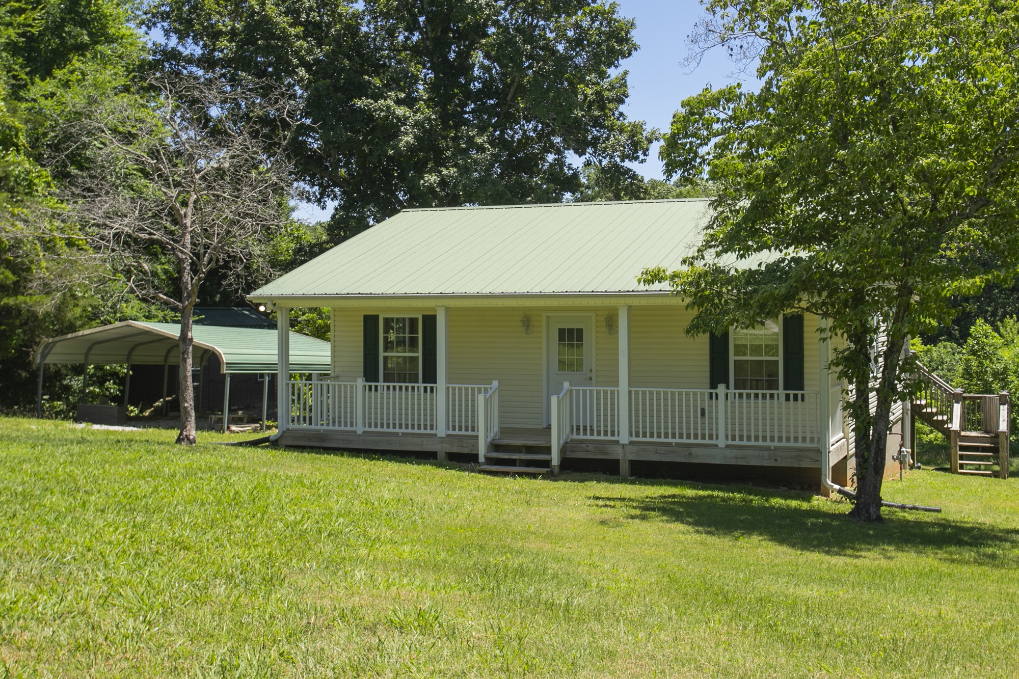 1534 Roy Brown Road Burns, TN 37029 - Photo 1 of 26 Gallery Image 1