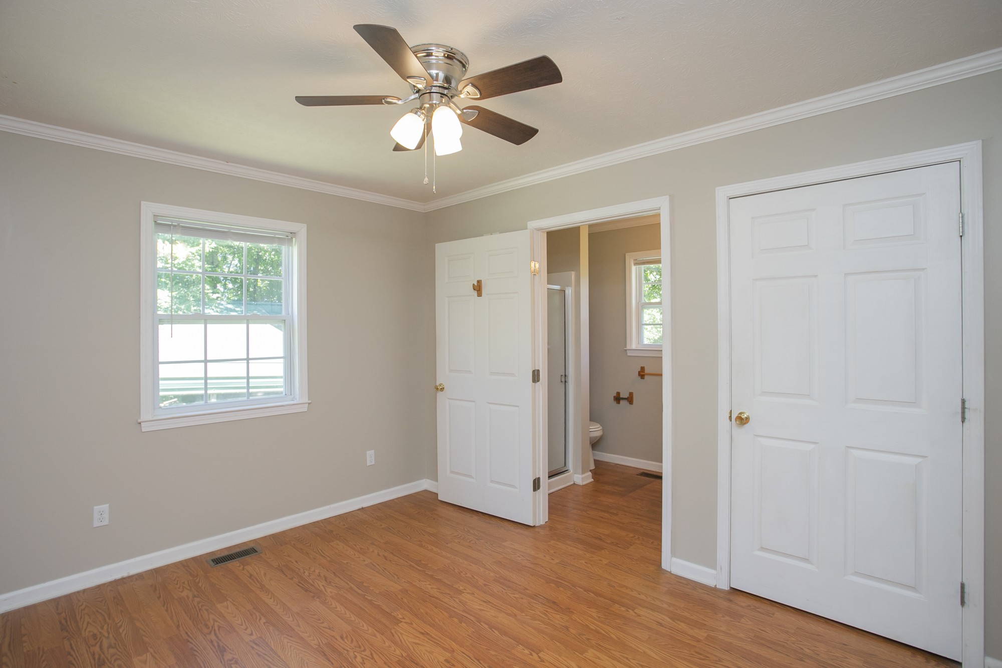 1534 Roy Brown Road Burns, TN 37029 - Photo 15 of 26 Gallery Image 15