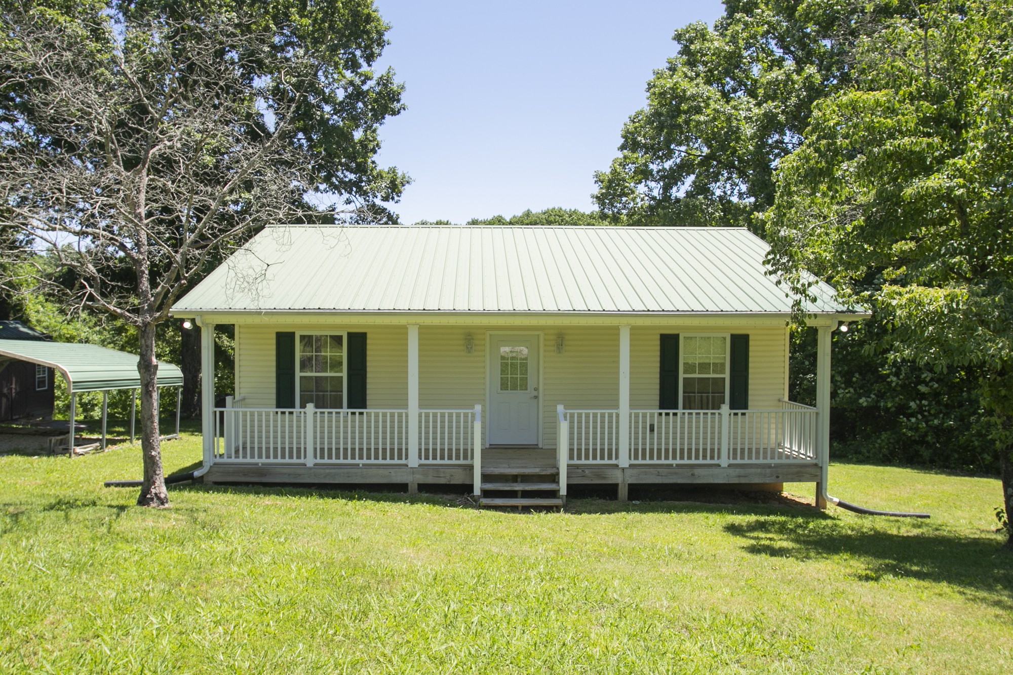 1534 Roy Brown Road Burns, TN 37029 - Photo 2 of 26 Gallery Image 2