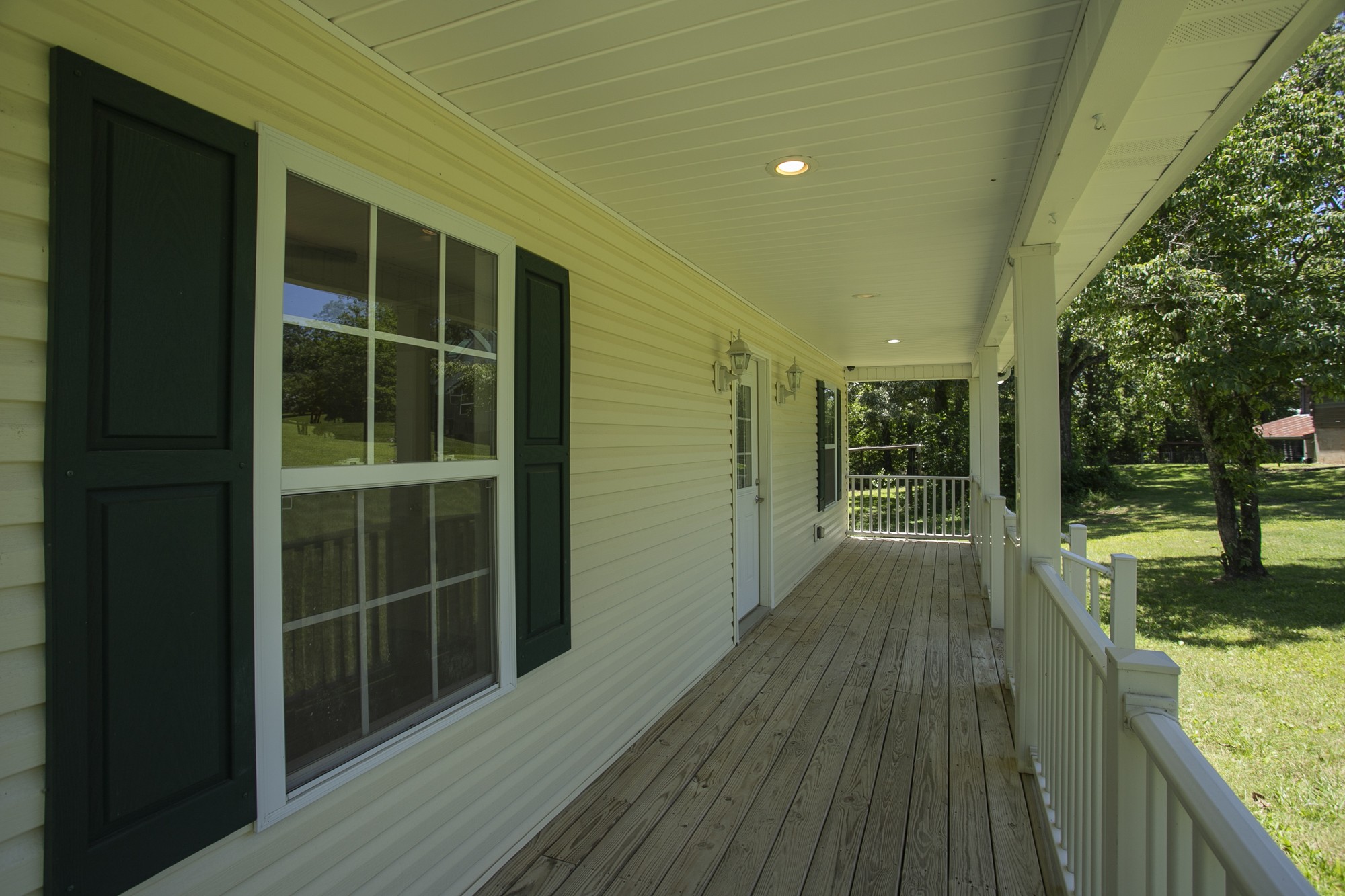 1534 Roy Brown Road Burns, TN 37029 - Photo 3 of 26 Gallery Image 3