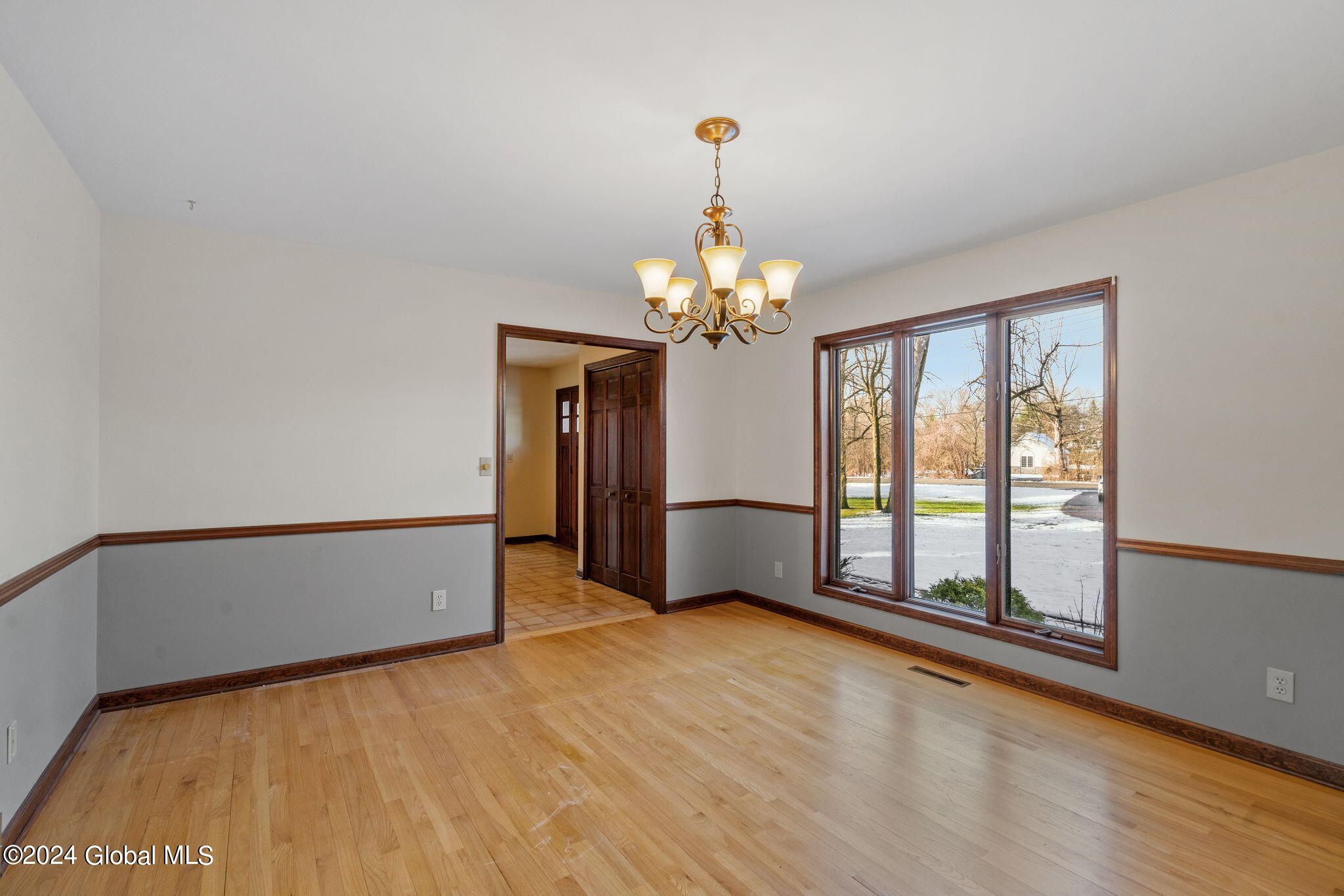 731 Riverview Road Clifton Park, NY 12148 - Photo 7 of 31 21-web-or-mls-731-riverview-rd