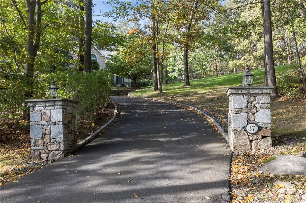 37 Indian Cave Road Ridgefield, CT 06877 - Photo 1 of 1