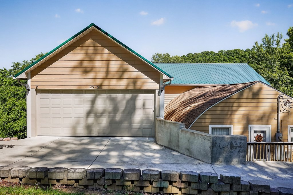 2975 Johnson Chapel Road Sparta, TN 38583 - Photo 11 of 64