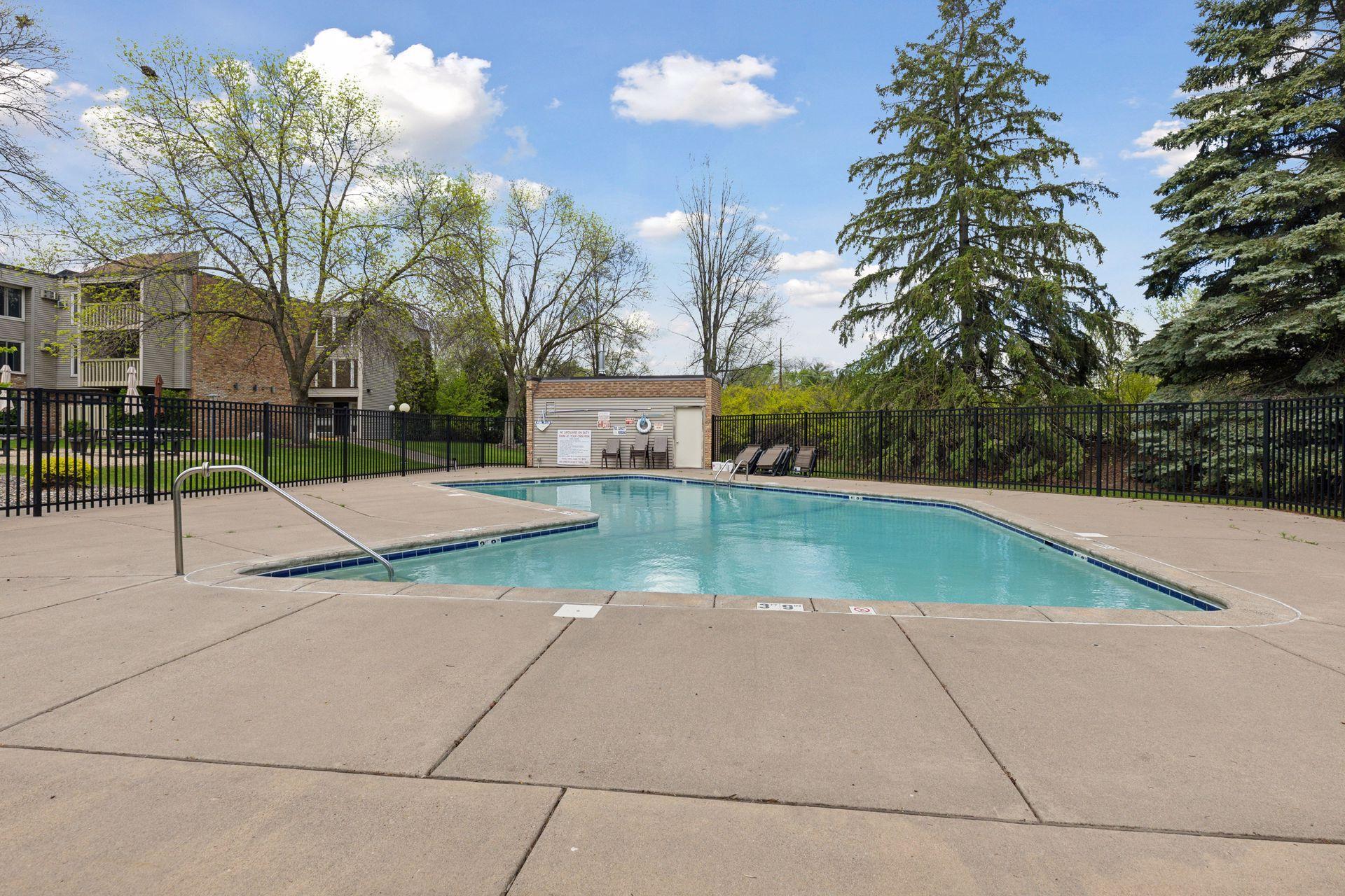 4045 Hodgson Road, Unit 120 Shoreview, MN 55126 - Photo 36 of 41 Gallery Image 36