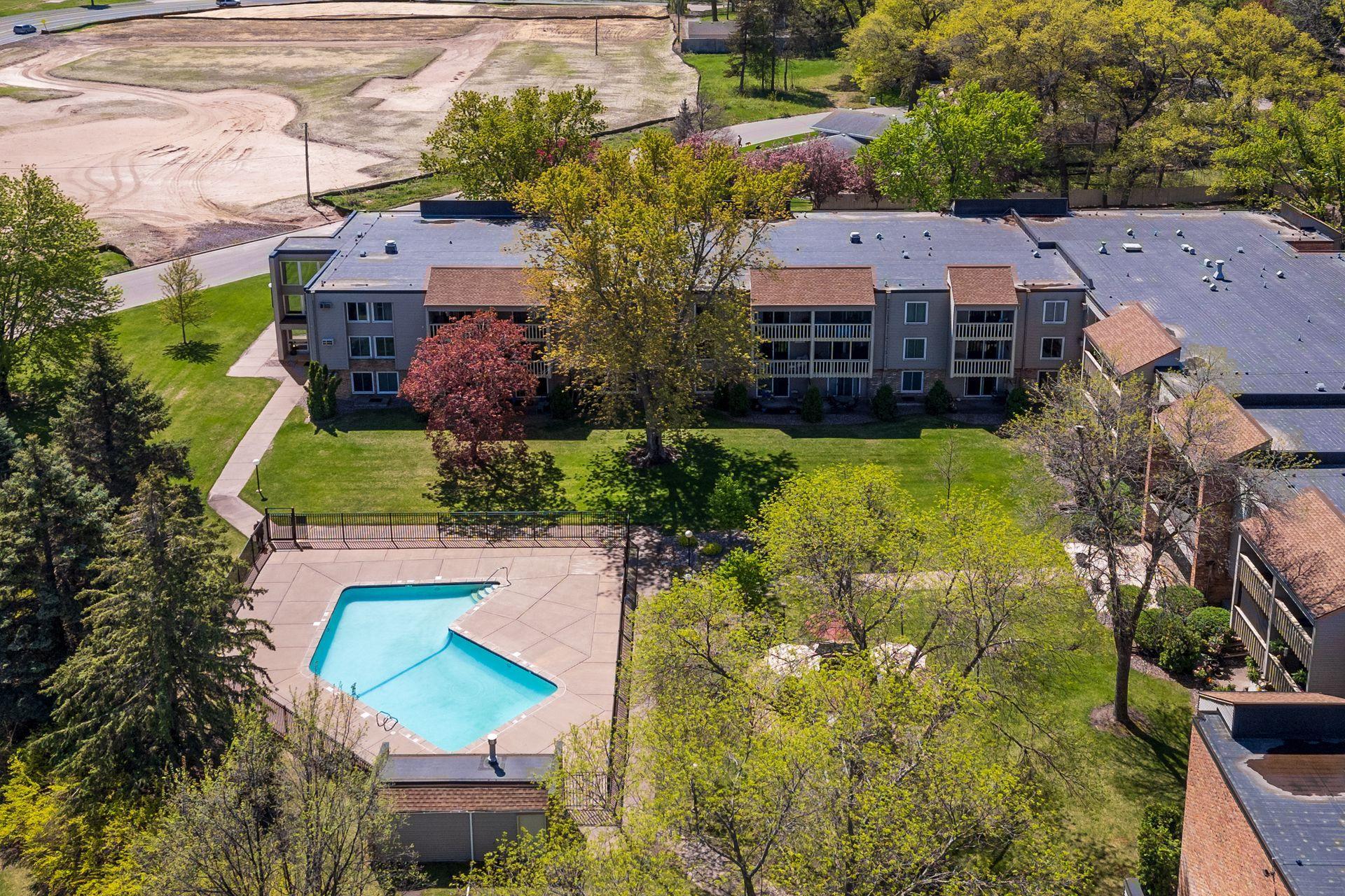 4045 Hodgson Road, Unit 120 Shoreview, MN 55126 - Photo 40 of 41 Gallery Image 40