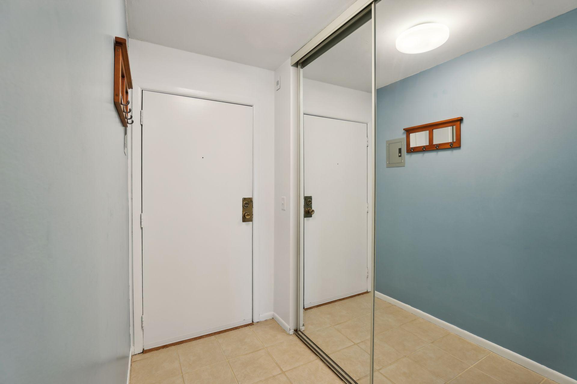 4045 Hodgson Road, Unit 120 Shoreview, MN 55126 - Photo 7 of 41 Gallery Image 7