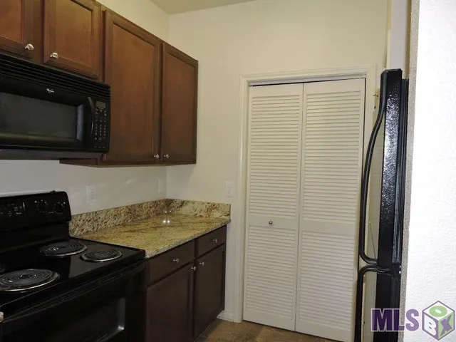 $1,600 | 6765 Corporate Boulevard, Unit 6205, Baton Rouge, LA 70809