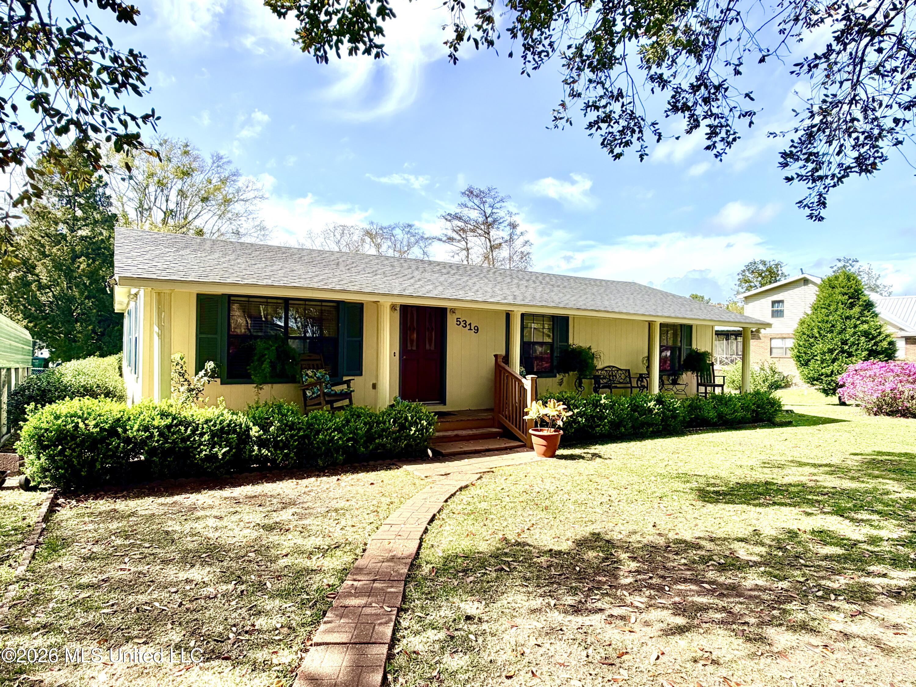 5319 Griffin Street Moss Point, MS 39563 - Photo 31 of 33 IMG_3188