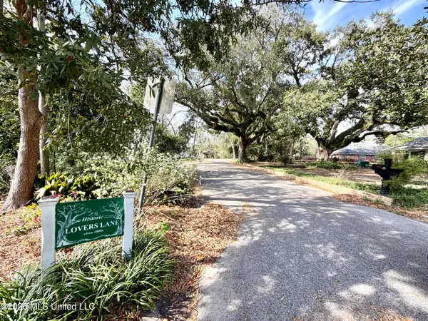 $249,900 | 5319 Griffin Street, Moss Point, MS 39563