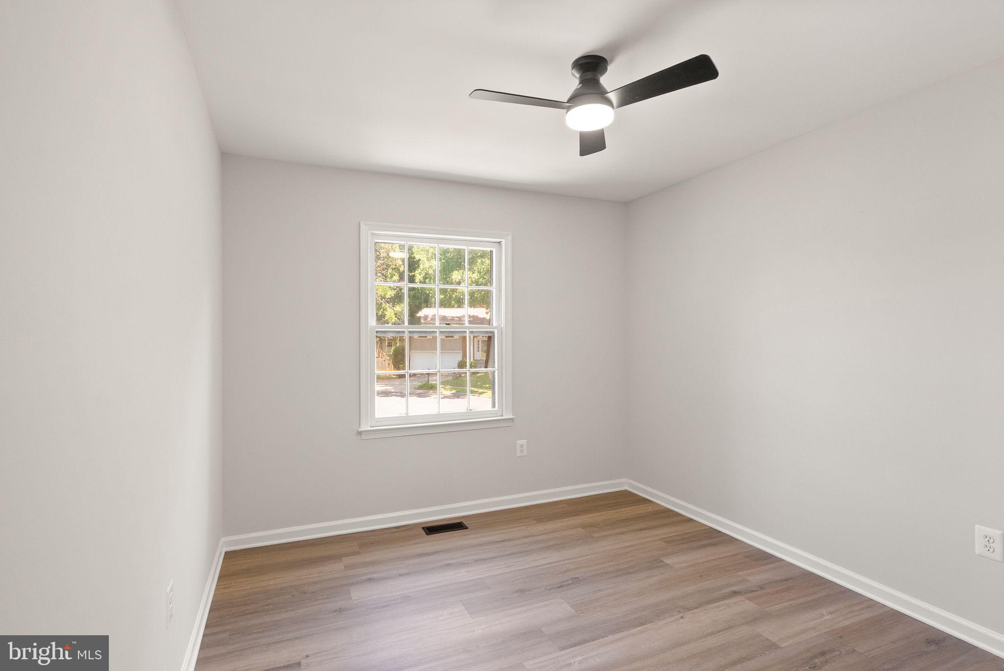8803 Hayload Court Springfield, VA 22153 - Photo 28 of 49 Bedroom 3