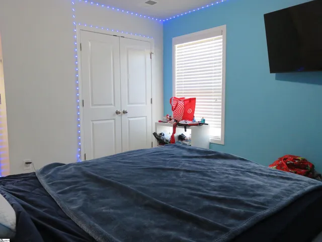 $414,900 | 909 Deephallow Place, Greer, SC 29651