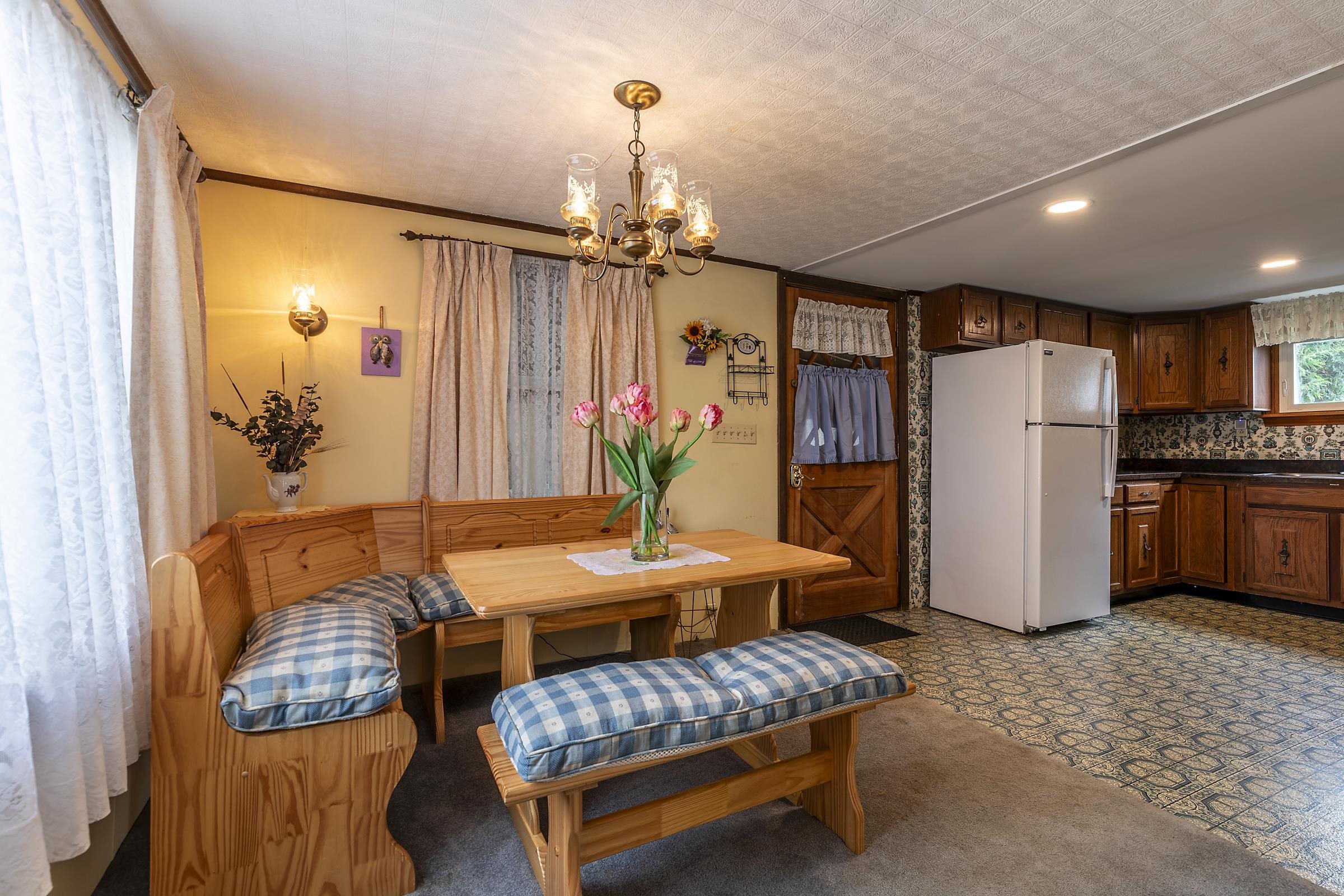 842 Main Street Cavendish, VT 05153 - Photo 7 of 33