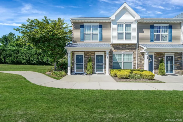 $455,000 | 136 Weatherby Lane, Central Islip, NY 11722