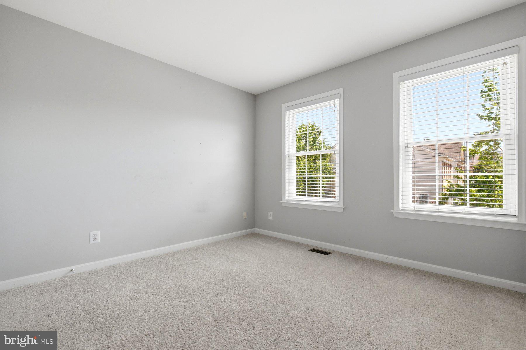 20866 Trinity Square Sterling, VA 20165 - Photo 24 of 28