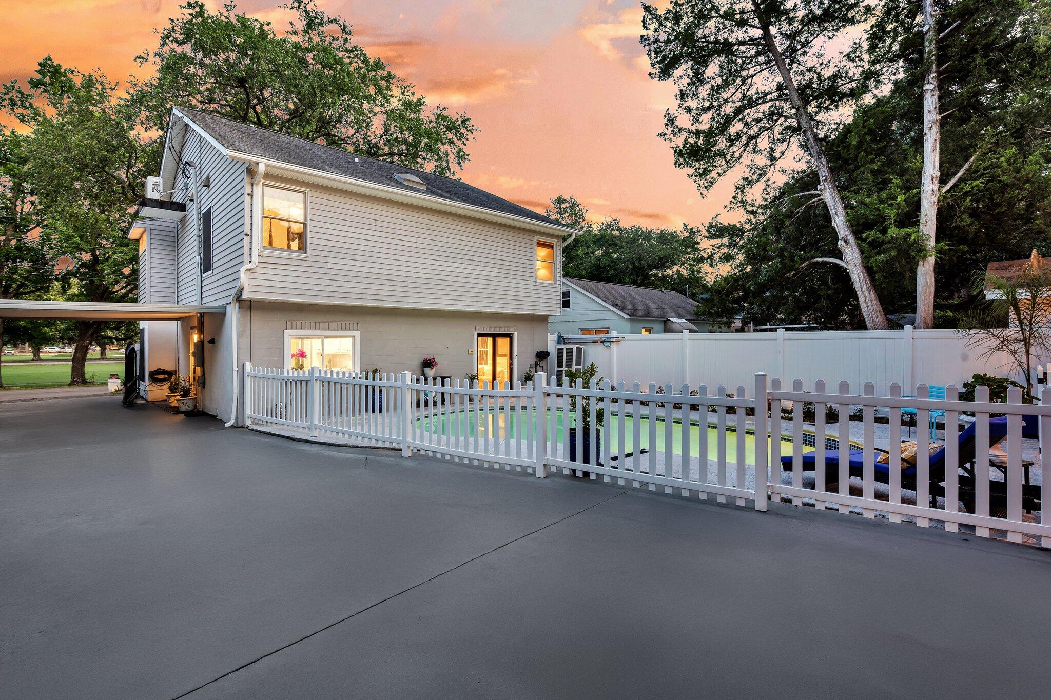 2142 Golfview Drive Charleston, SC 29412 - Photo 35 of 67 CREM - 2142 Golfview Dr Twilights-16