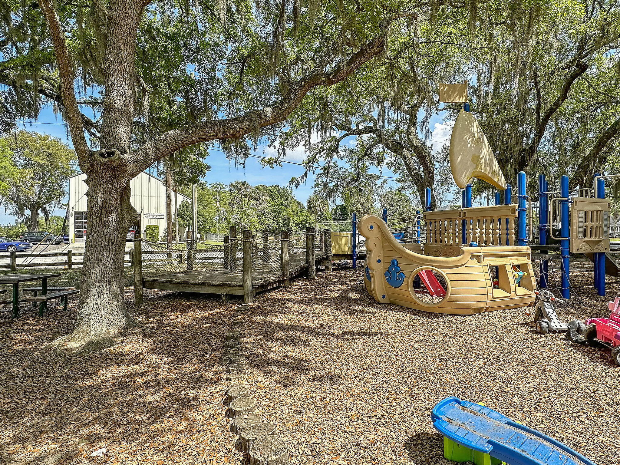 2142 Golfview Drive Charleston, SC 29412 - Photo 63 of 67 CREM_Riverland Terrace Amenities_014