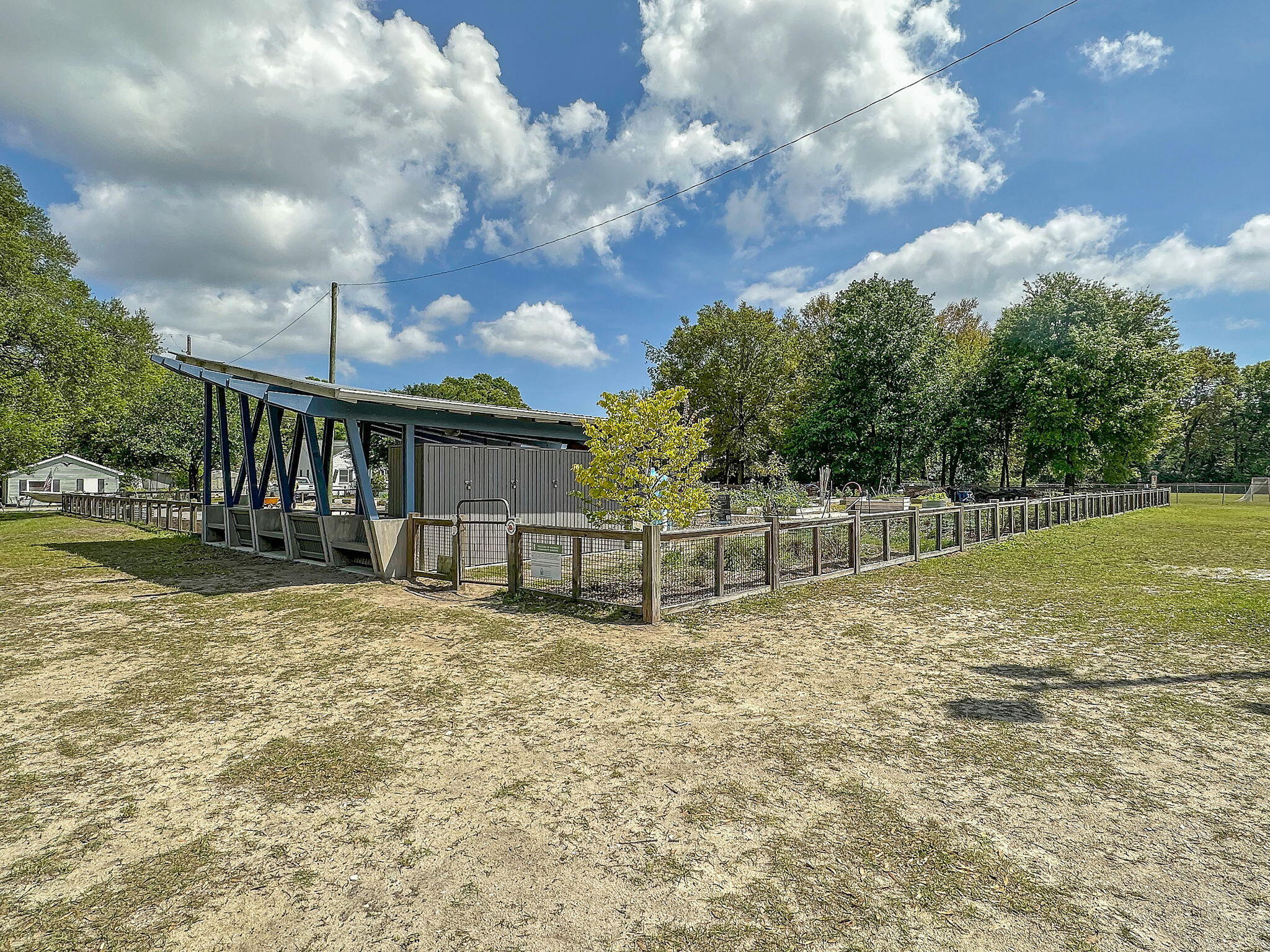2142 Golfview Drive Charleston, SC 29412 - Photo 66 of 67 CREM_Riverland Terrace Amenities_001