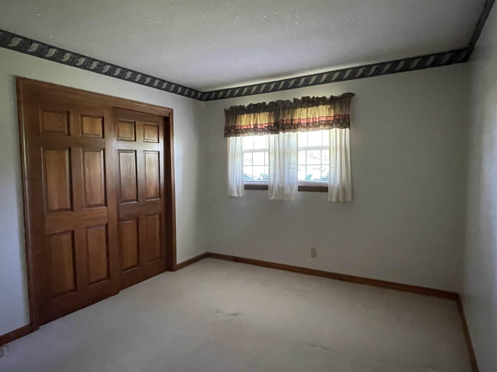 11799 Nobles Chapel Road Elberfeld, IN 47613 - Photo 15 of 26 Gallery Image 15