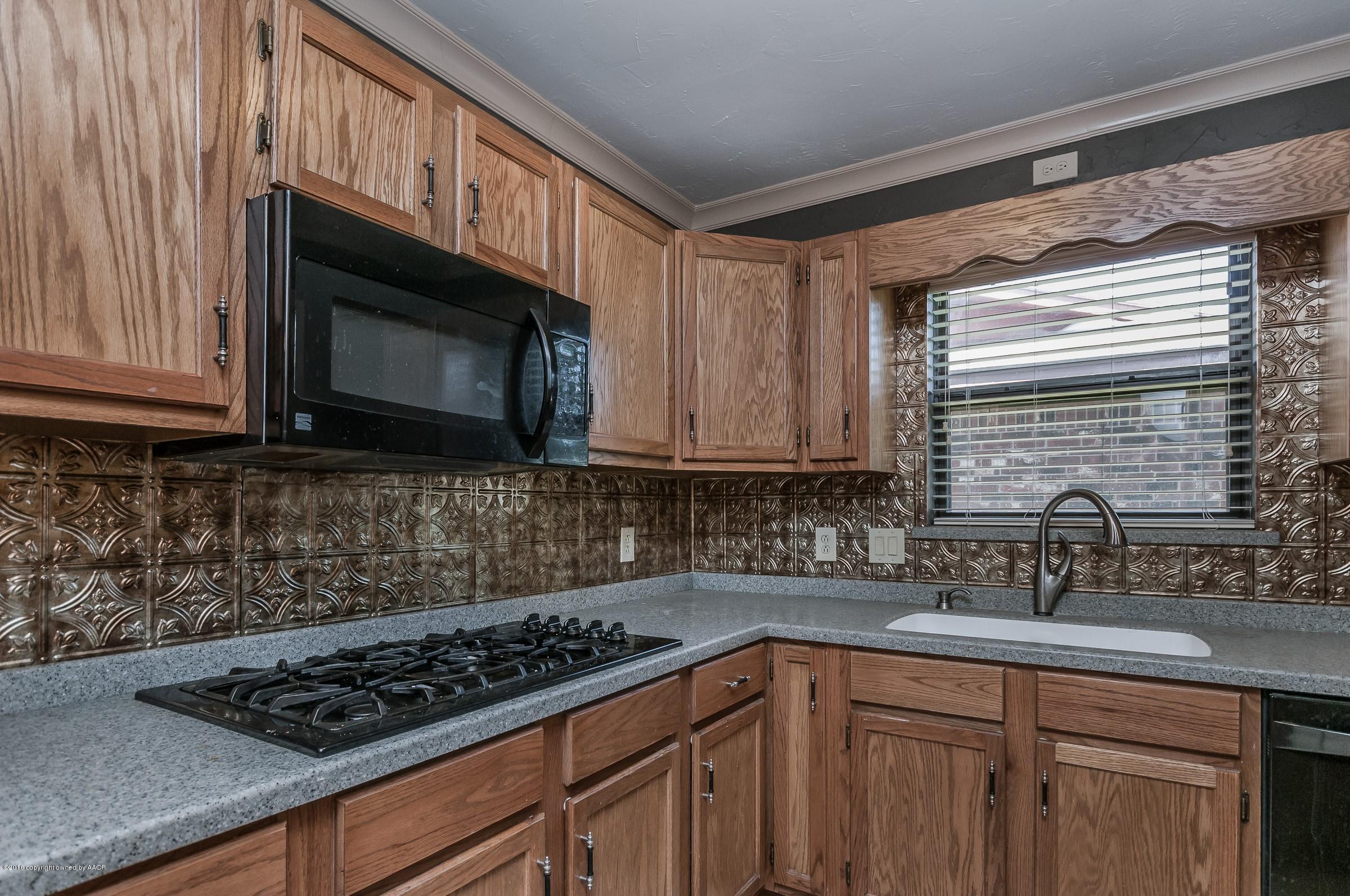 5102 McCarty Boulevard Amarillo, TX 79110 - Photo 8 of 21 006_Kitchen (3)
