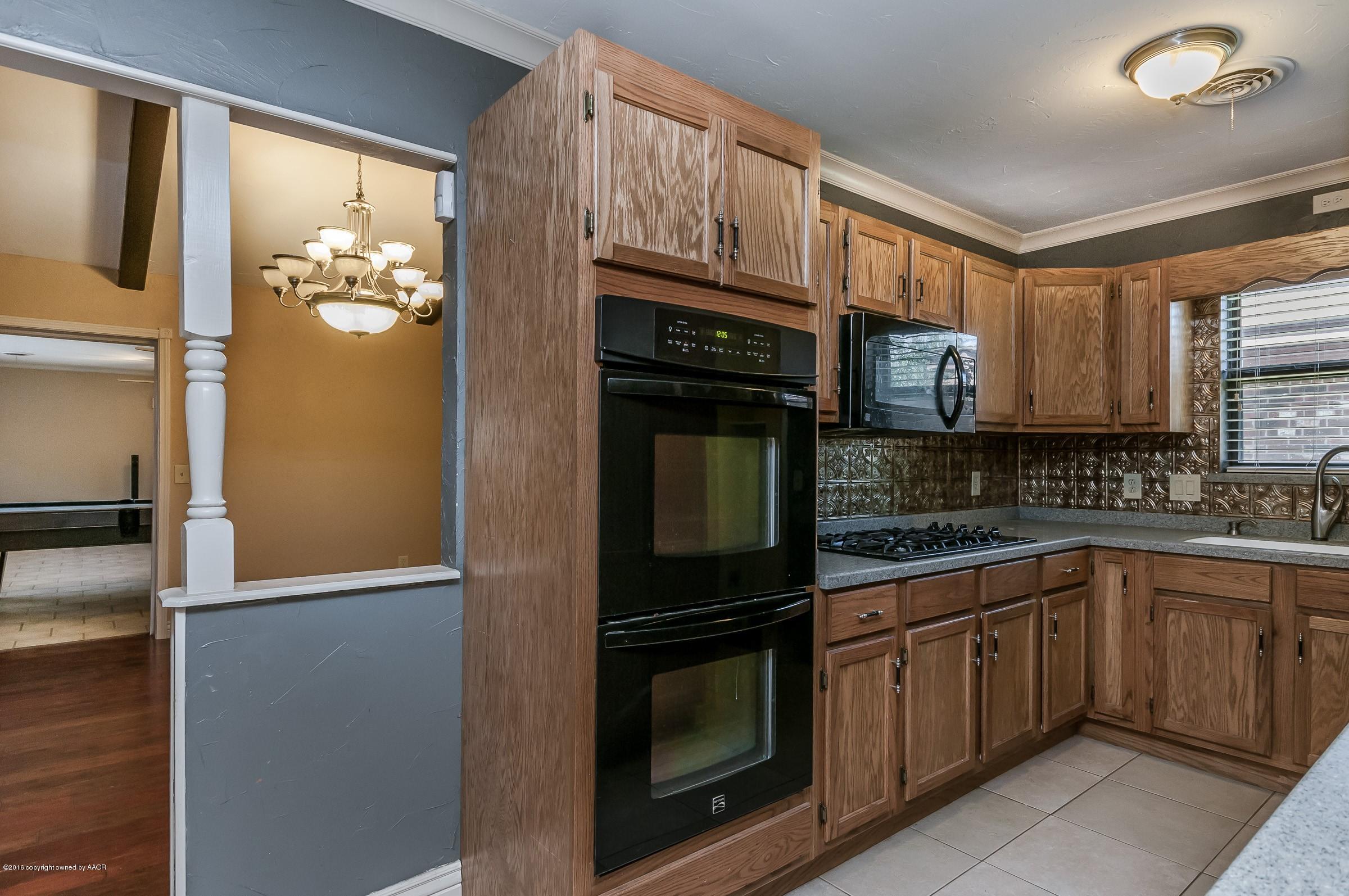 5102 McCarty Boulevard Amarillo, TX 79110 - Photo 9 of 21 007_Kitchen (4)