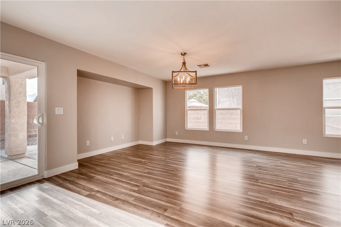 8645 Palomino Ranch Street Las Vegas, NV 89131 - Photo 5 of 27