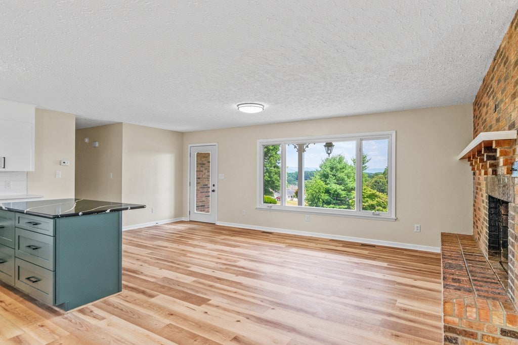 119 Mountain View Avenue Rural Retreat, VA 24368 - Photo 11 of 49 Gallery Image 11