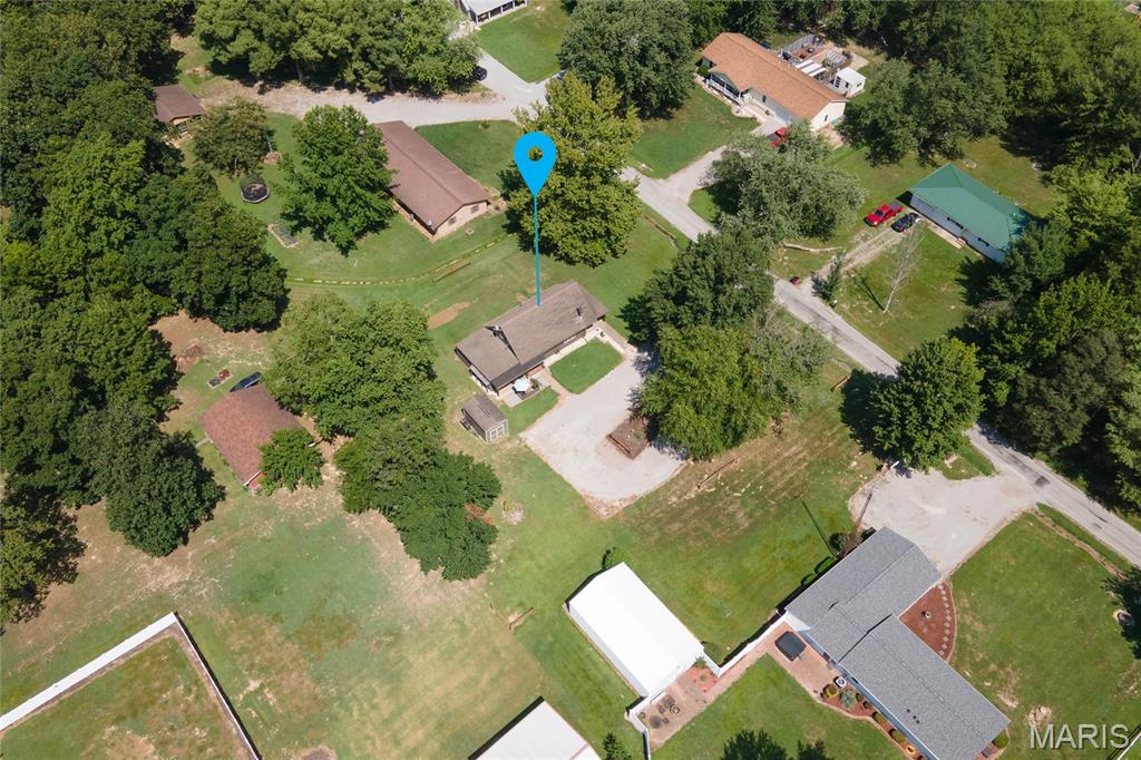 173 Arrowwood Road Du Quoin, IL 62832 - Photo 3 of 34