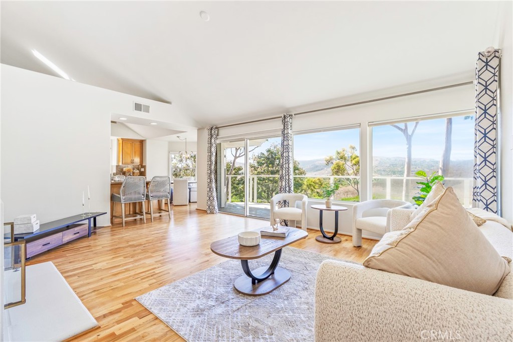 7 Altair, Unit 7 Irvine, CA 92603 - Photo 18 of 57