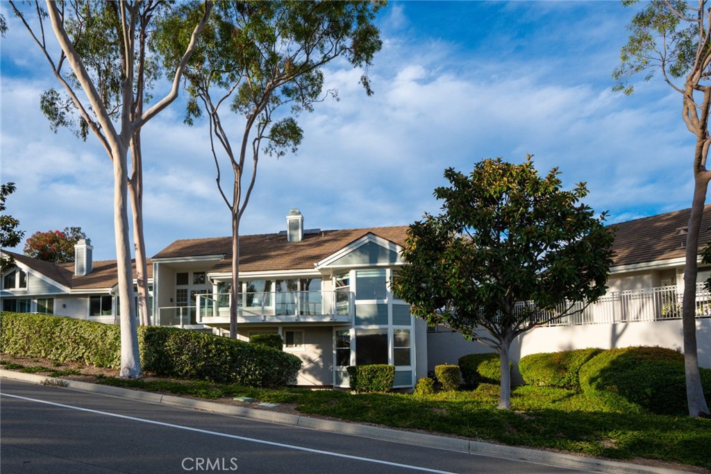 7 Altair, Unit 7 Irvine, CA 92603 - Photo 24 of 57