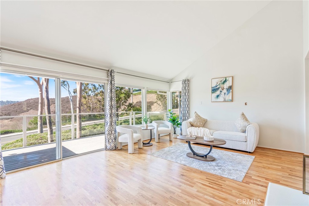 7 Altair, Unit 7 Irvine, CA 92603 - Photo 9 of 57