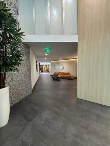 $510,000 | 90 Southwest 3rd Street, Unit 3901, Miami, FL 33130