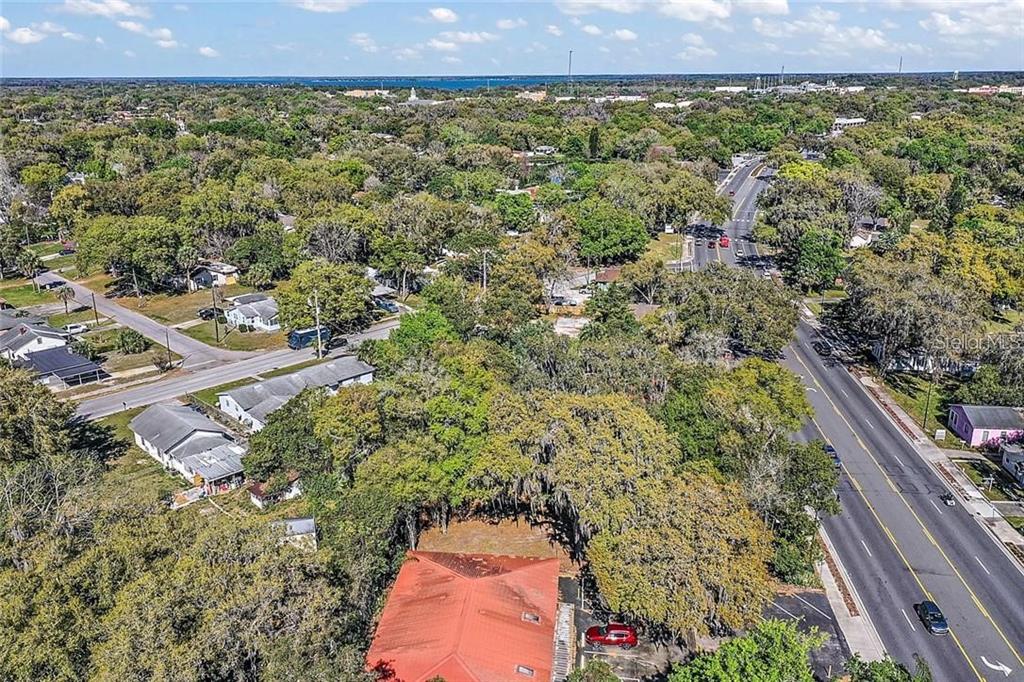 West Dixie Avenue Leesburg, FL 34748 - Photo 2 of 8