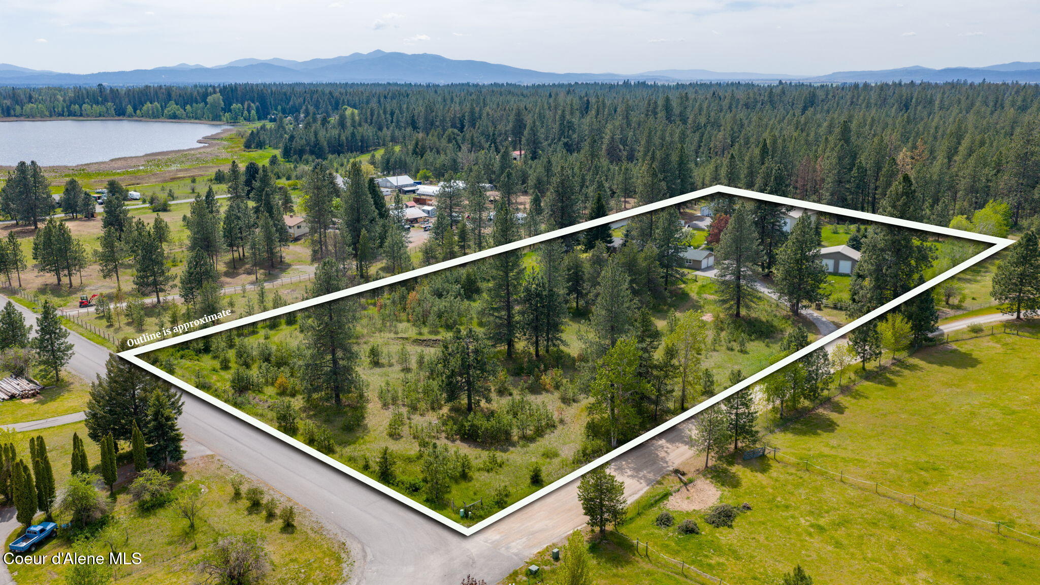 2087 East Glacier Road Hayden, ID 83835 - Photo 2 of 82 Ariel View