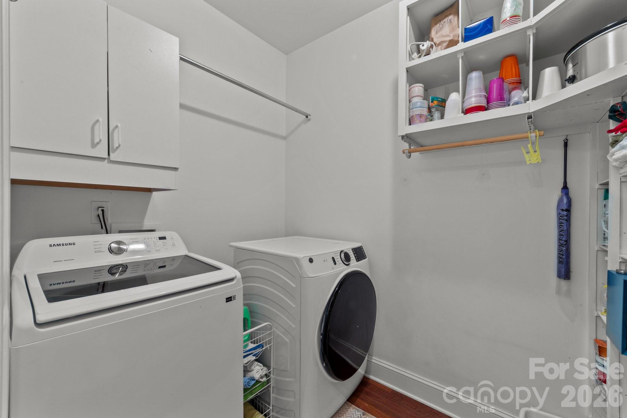 543 Muirfield Way Salisbury, NC 28144 - Photo 23 of 42 a utility room with dryer and washer