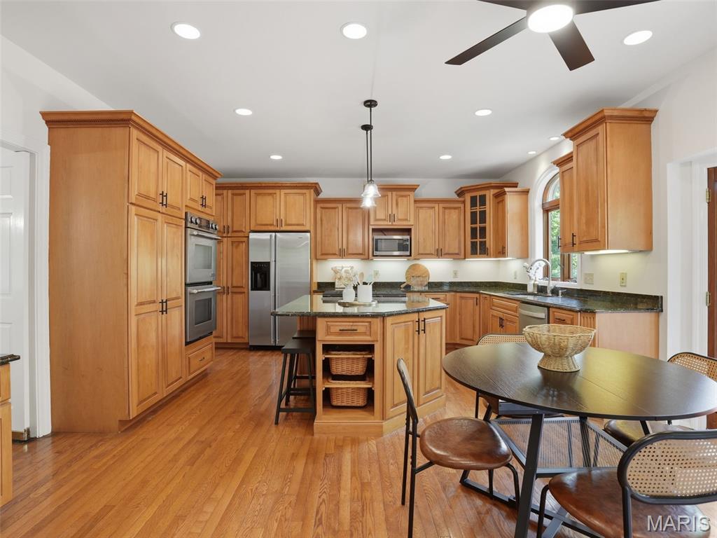 2055 Kehrs Mill Road Chesterfield, MO 63005 - Photo 10 of 76