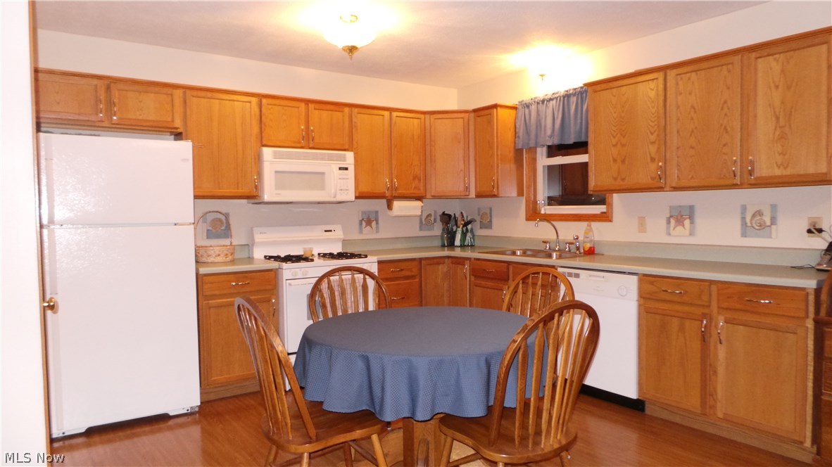 28522 Hartley Road Beloit, OH 44609 - Photo 5 of 21