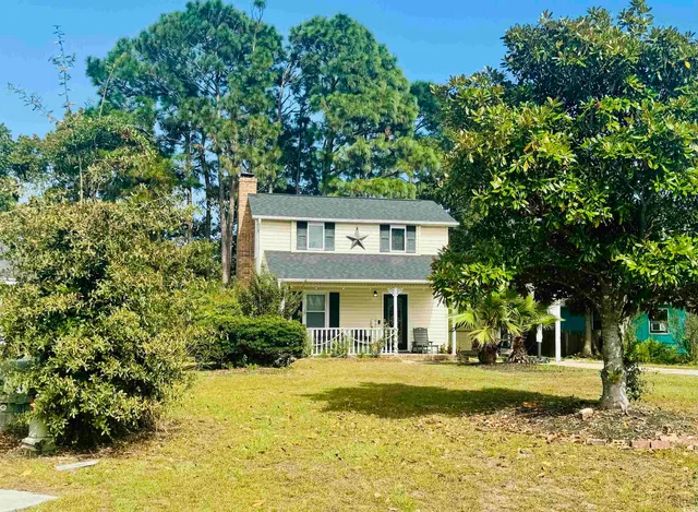 $329,500 | 1960 Lake View Circle, Surfside Beach, SC 29575