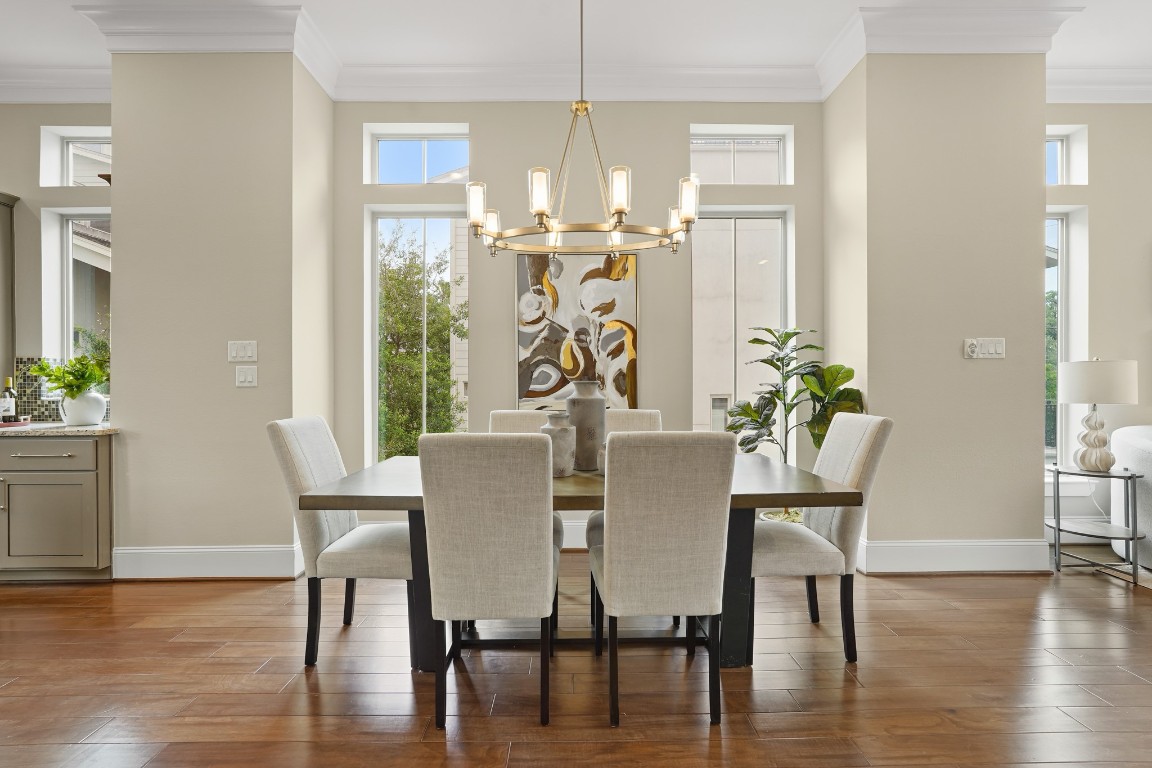 1812 Rosedale Street, Unit A Houston, TX 77004 - Photo 8 of 21 Dining space perfectly positioned between kitchen and living—made for hosting.