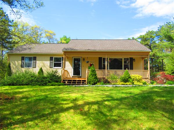 30 Sandy Beach Road Plymouth, MA 02360 - Photo 2 of 26 front view of a house with a yard