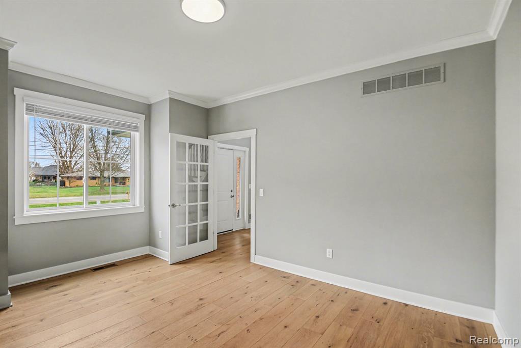 47705 Card Road Macomb, MI 48044 - Photo 7 of 53