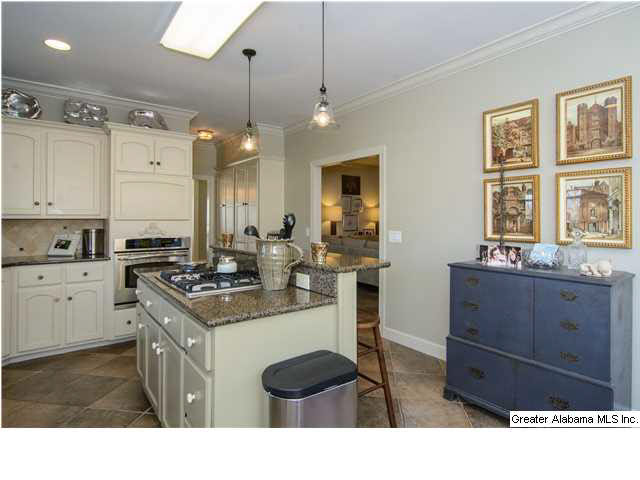 319 Woodward Road Trussville, AL 35173 - Photo 9 of 32
