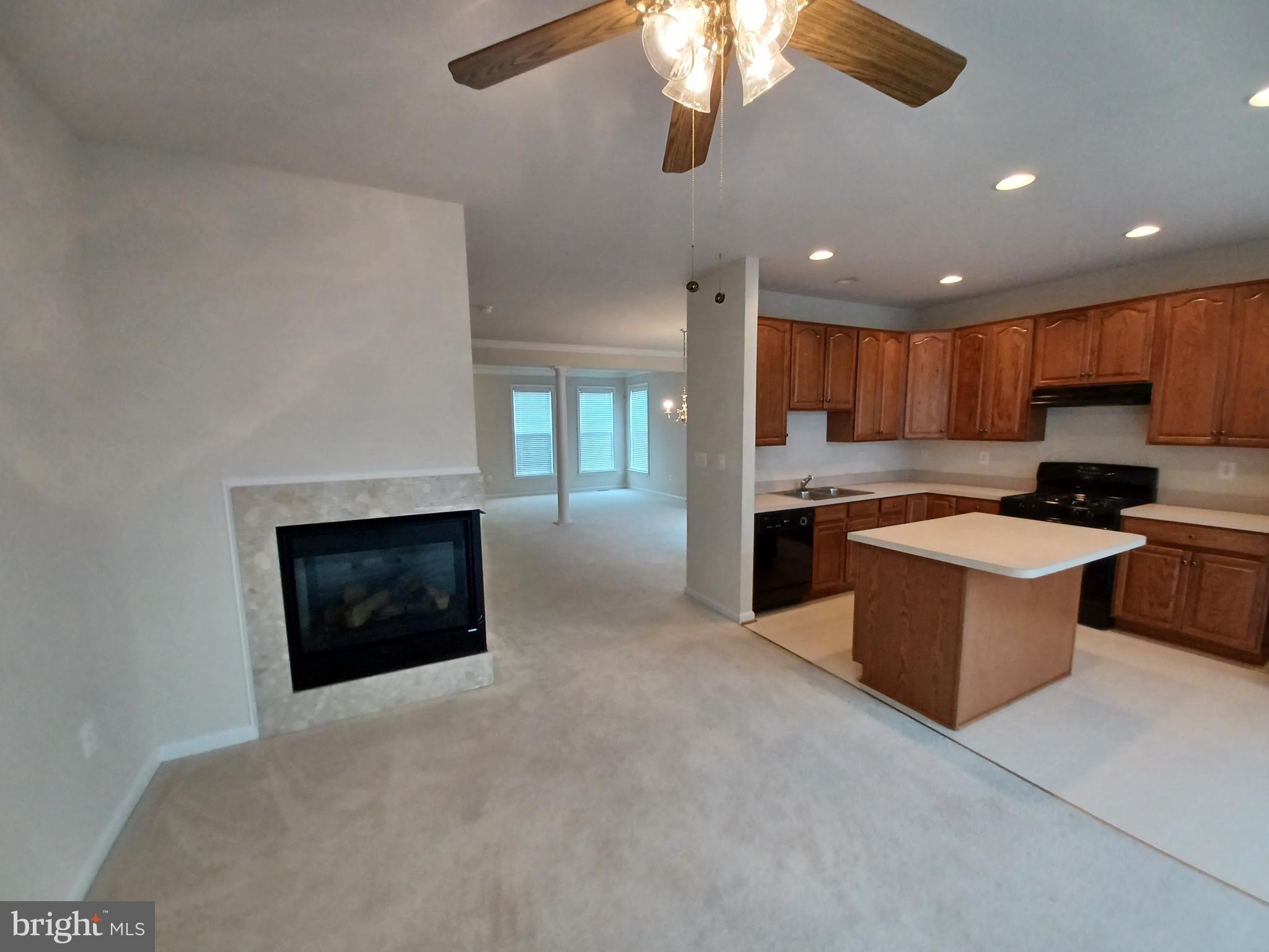 71 Spoon Square Front Royal, VA 22630 - Photo 12 of 28 Family Room easy kitchen access