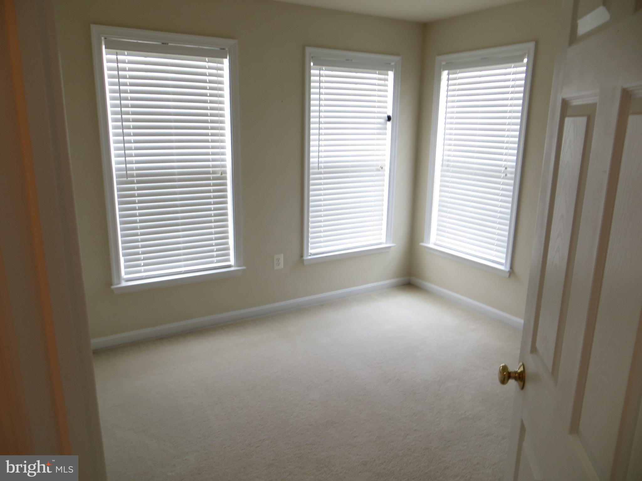 71 Spoon Square Front Royal, VA 22630 - Photo 21 of 28 Bedroom #2 Upper level