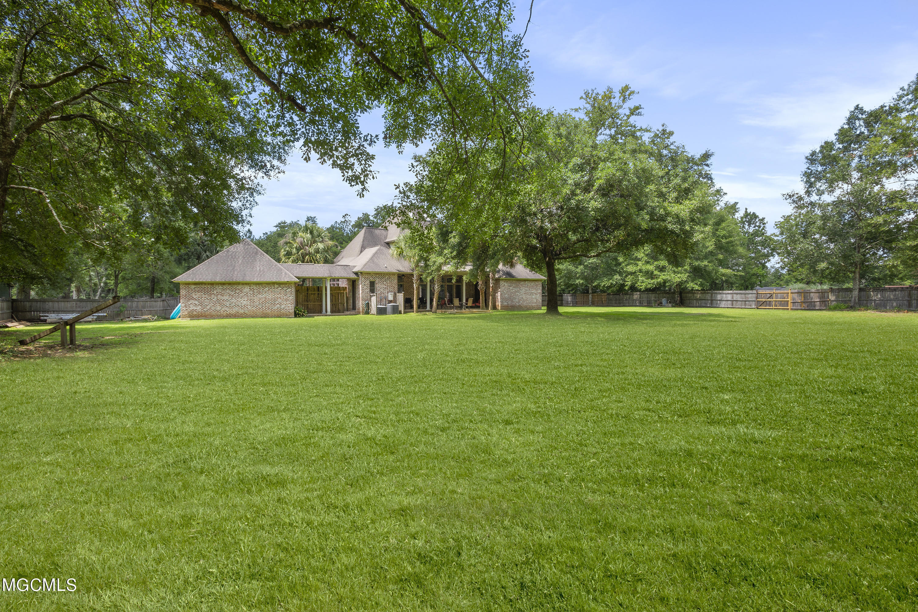 16336 Robinson Road Gulfport, MS 39503 - Photo 44 of 46 045