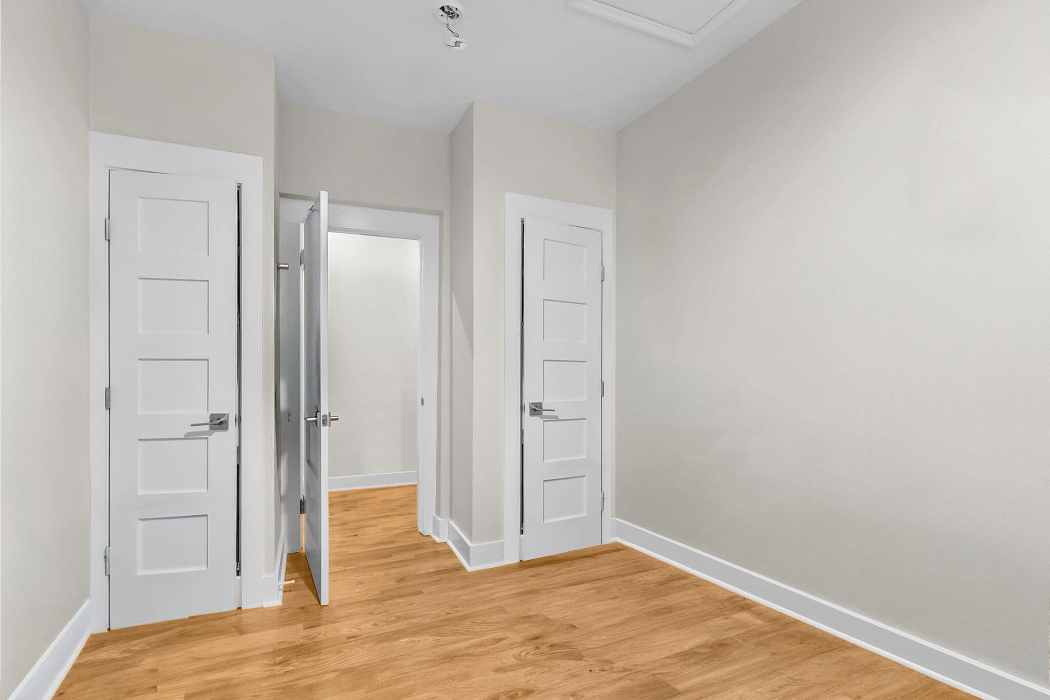 137 Calhoun Street, Unit A Charleston, SC 29401 - Photo 4 of 15