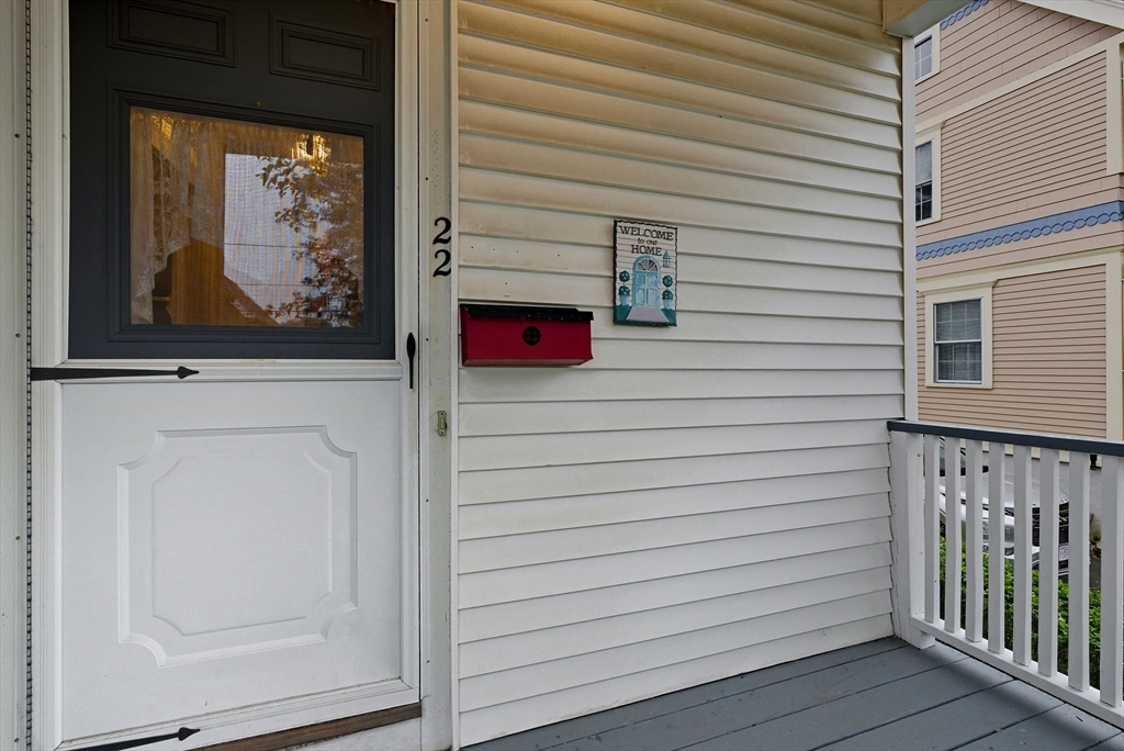 22 Adams Street Melrose, MA 02176 - Photo 3 of 27