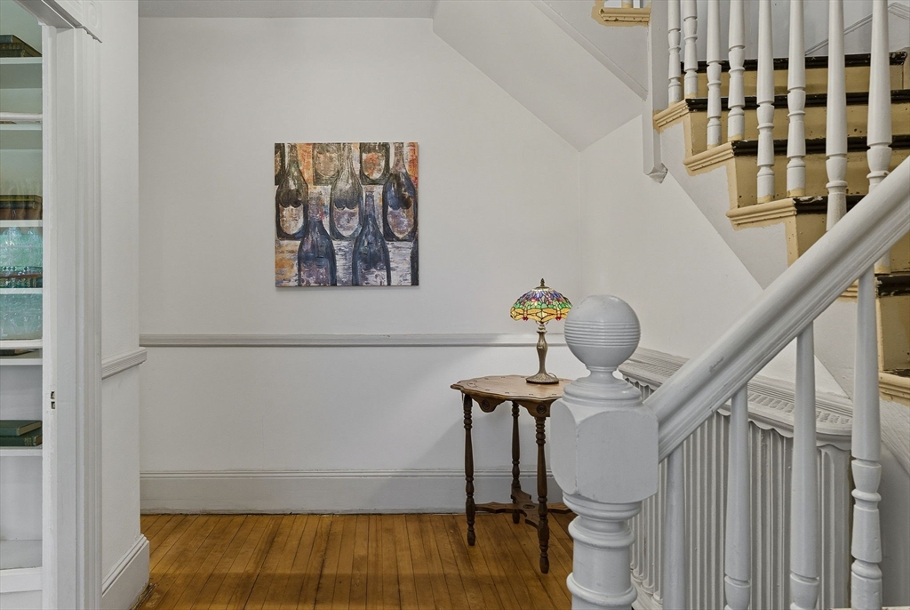 22 Adams Street Melrose, MA 02176 - Photo 5 of 27