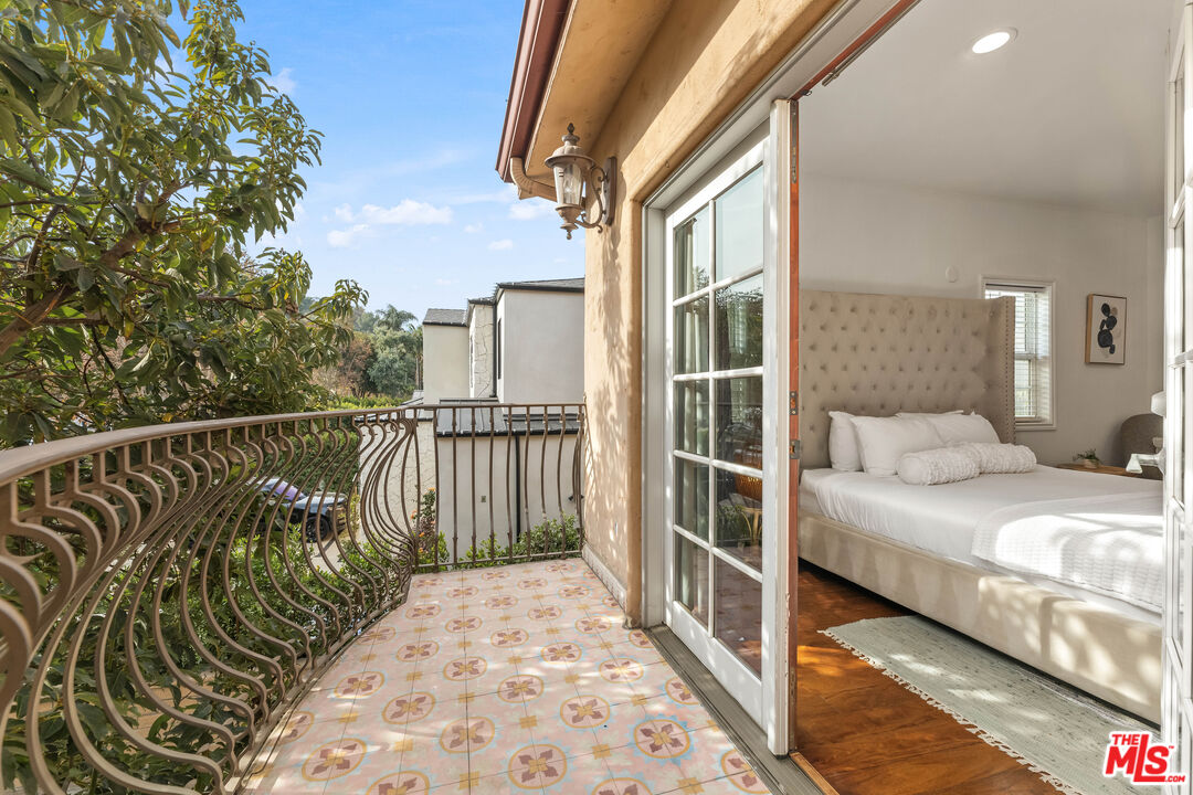 12109 Maxwellton Road Studio City, CA 91604 - Photo 34 of 75
