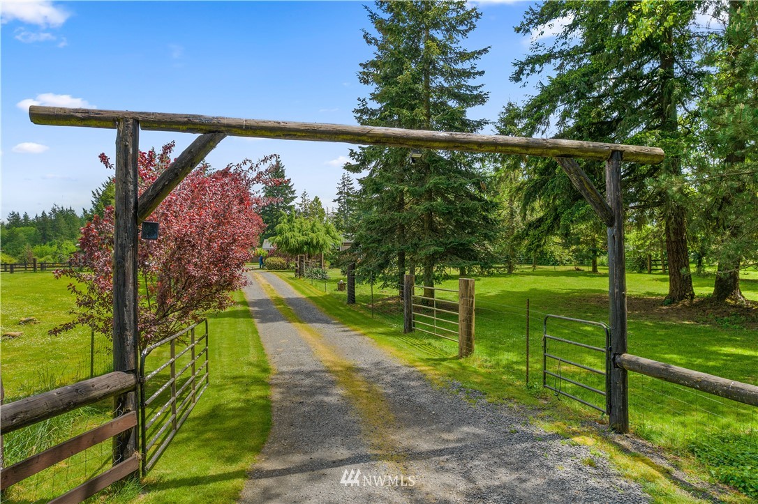 157 Gartner Road Winlock, WA 98596 - Photo 2 of 36