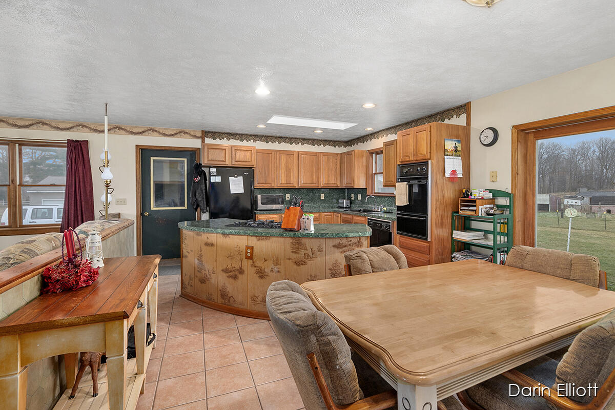 2045 Stanbro Road Ionia, MI 48846 - Photo 15 of 53 IMG_1011